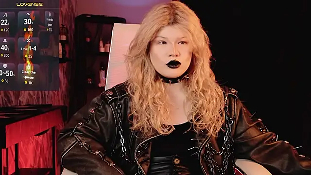 Snapshot of LilithNlsn chatting on 03/23/26, 08:13 LilithNlsn online show from 03/23/26, 08:13