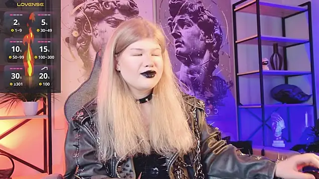 Snapshot of LilithNlsn chatting on 04/03/26, 10:30 LilithNlsn online show from 04/03/26, 10:30