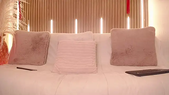 Snapshot of Max_Hader_ chatting on 03/07/26, 02:30 Max Hader online show from 03/07/26, 02:30