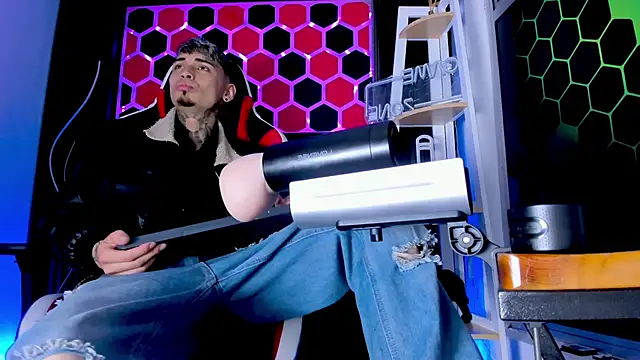 Snapshot of Max_Hader_ chatting on 03/21/26, 03:33 Max Hader online show from 03/21/26, 03:33