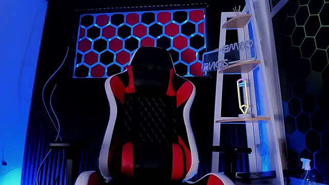 Snapshot of Max_Hader_ chatting on 03/27/26, 03:23 Max Hader online show from 03/27/26, 03:23