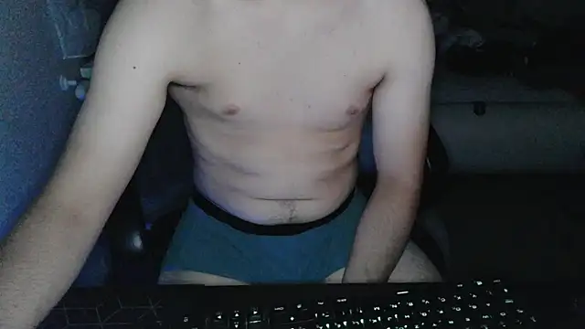 Snapshot of freklogas chatting on 06/13/26, 09:57 freklogas online show from 06/13/26, 09:57