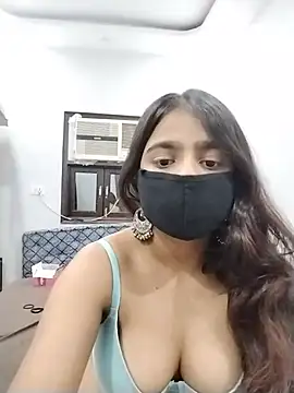 Ishaa 22 online show from 06/25/26, 08:24
