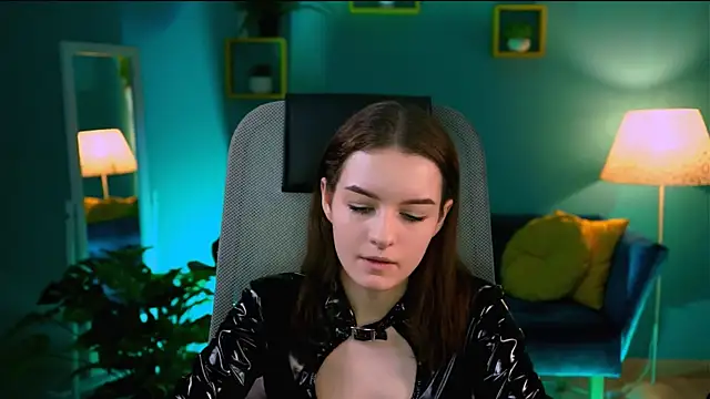 Snapshot of KellieBanshe chatting on 03/27/26, 04:18 KellieBanshe online show from 03/27/26, 04:18