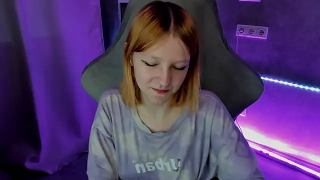 Emma Dusk online show from 07/09/26, 01:09