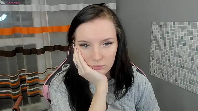 Mary Blu online show from 02/27/25, 10:42