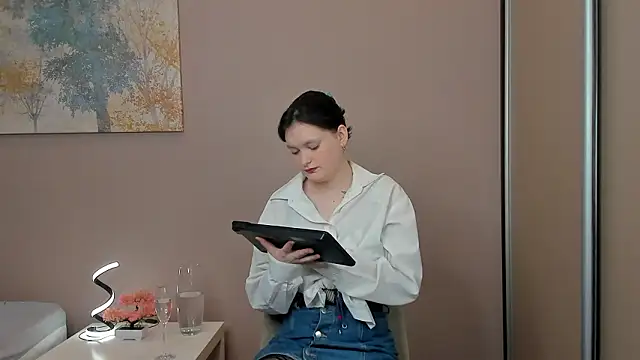 Snapshot of ManaGallob chatting on 03/18/26, 04:26 ManaGallob online show from 03/18/26, 04:26