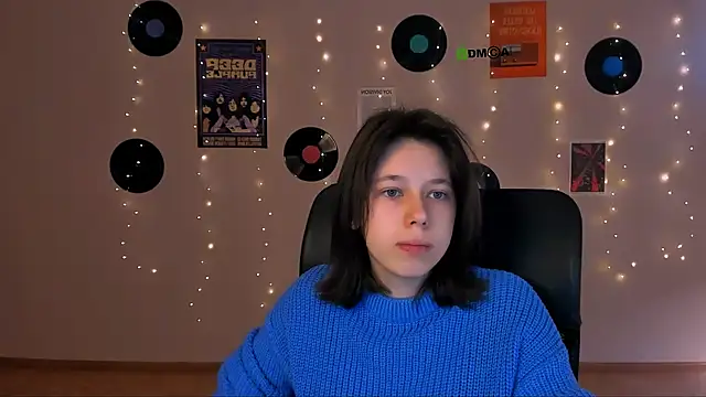 Snapshot of aria_wild_ chatting on 03/12/26, 09:48 aria wild online show from 03/12/26, 09:48