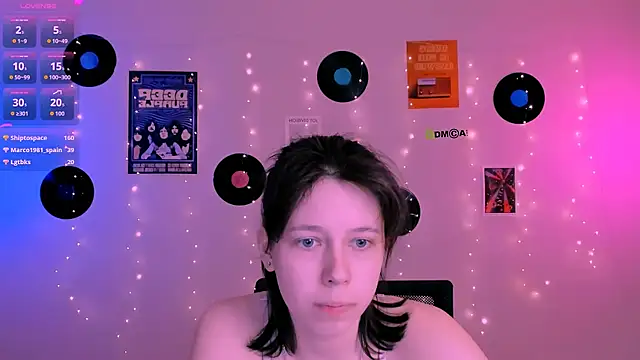 Snapshot of aria_wild_ chatting on 04/01/26, 12:39 aria wild online show from 04/01/26, 12:39