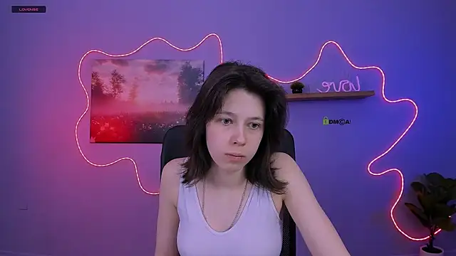 Snapshot of aria_wild_ chatting on 04/12/26, 06:35 aria wild online show from 04/12/26, 06:35