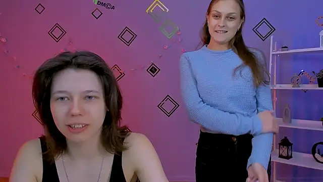 Snapshot of aria_wild_ chatting on 04/13/26, 06:35 aria wild online show from 04/13/26, 06:35