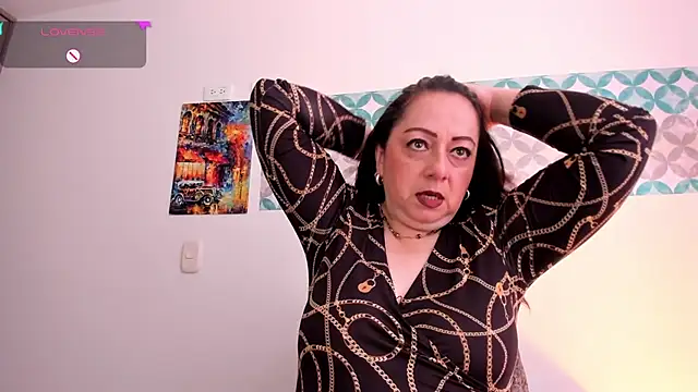 Snapshot of sam_smiith chatting on 04/21/26, 04:01 sam smiith online show from 04/21/26, 04:01