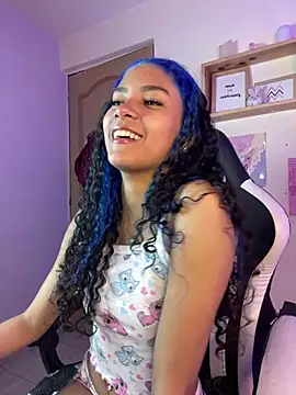 Snapshot of Franchezcaa_ chatting on 05/09/26, 05:51 Franchezcaa online show from 05/09/26, 05:51