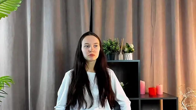 NeomiMendoza online show from 03/03/26, 07:03