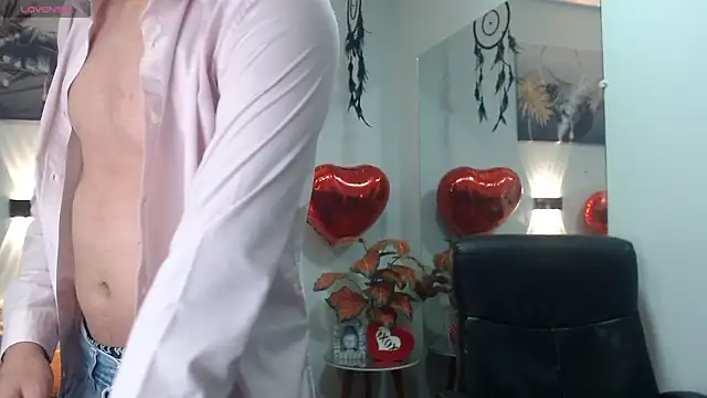 Snapshot of Roccoallegeri chatting on 03/10/26, 11:59 Roccoallegeri online show from 03/10/26, 11:59