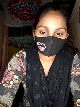 Snapshot of Mahiyya chatting on 04/16/26, 03:46 Mahiyya online show from 04/16/26, 03:46