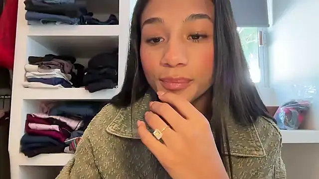 Snapshot of cata_777 chatting on 03/08/26, 05:17 cata 777 online show from 03/08/26, 05:17