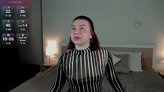 Snapshot of HermioneMoon chatting on 04/02/26, 12:47 HermioneMoon online show from 04/02/26, 12:47