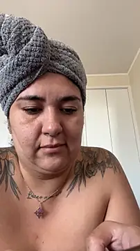 Snapshot of javieritr4 chatting on 03/19/26, 03:05 javieritr4 online show from 03/19/26, 03:05