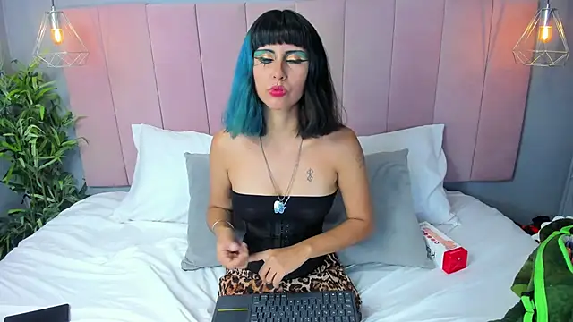 KleoLennox online show from 03/12/26, 02:34