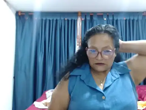 Snapshot of _BellaNocturna chatting on 03/21/26, 11:08 BellaNocturna online show from 03/21/26, 11:08