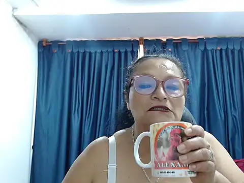 Snapshot of _BellaNocturna chatting on 03/23/26, 10:14 BellaNocturna online show from 03/23/26, 10:14