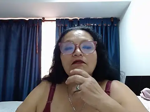Snapshot of _BellaNocturna chatting on 08/01/26, 09:25 BellaNocturna online show from 08/01/26, 09:25