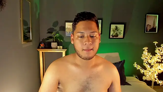 Snapshot of Akon_2XXX chatting on 04/07/26, 11:15 Akon 2XXX online show from 04/07/26, 11:15