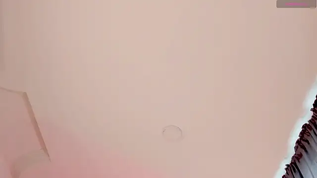 Snapshot of Akon_2XXX chatting on 04/15/26, 07:58 Akon 2XXX online show from 04/15/26, 07:58