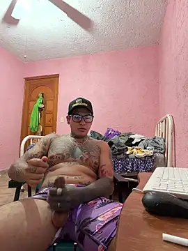 Snapshot of deivchoky chatting on 04/12/26, 07:24 deivchoky online show from 04/12/26, 07:24