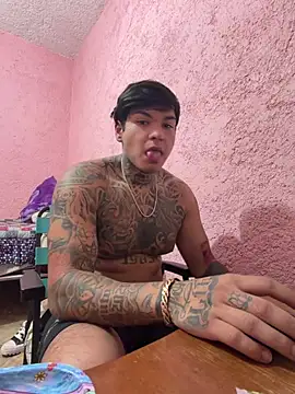 Snapshot of deivchoky chatting on 04/22/26, 01:30 deivchoky online show from 04/22/26, 01:30