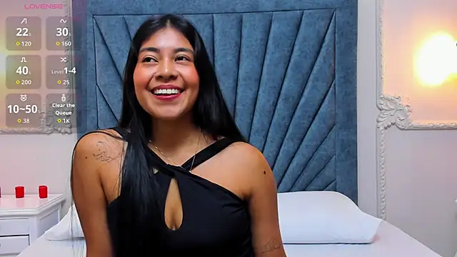 Snapshot of Leandra-Johnson chatting on 03/14/26, 12:10 Leandra-Johnson online show from 03/14/26, 12:10