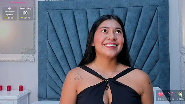 Snapshot of Leandra-Johnson chatting on 03/23/26, 12:53 Leandra-Johnson online show from 03/23/26, 12:53