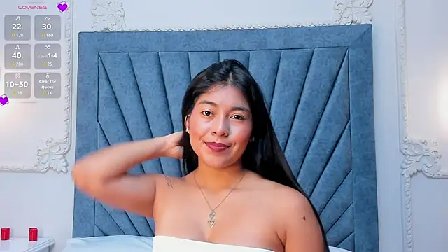 Snapshot of Leandra-Johnson chatting on 03/30/26, 01:34 Leandra-Johnson online show from 03/30/26, 01:34