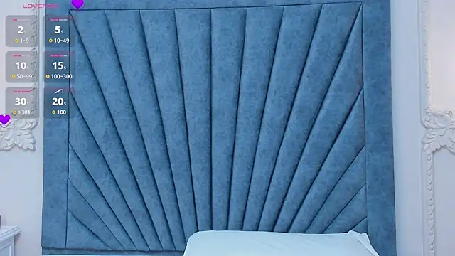 Snapshot of Leandra-Johnson chatting on 04/01/26, 01:41 Leandra-Johnson online show from 04/01/26, 01:41