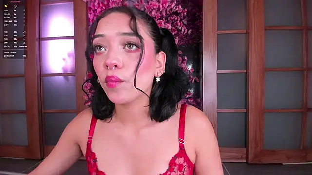 Snapshot of foxy_hannah chatting on 04/11/26, 07:07 foxy hannah online show from 04/11/26, 07:07