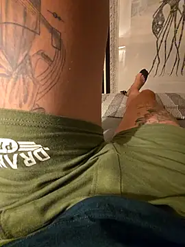 Snapshot of PeterPanYourMan chatting on 03/02/26, 06:59 PeterPanYourMan online show from 03/02/26, 06:59