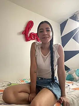 Snapshot of Morgan_alice chatting on 04/05/26, 02:14 Morgan alice online show from 04/05/26, 02:14