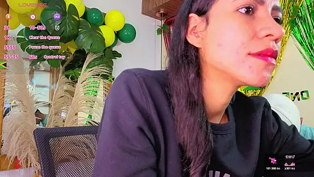 Snapshot of Morgan_alice chatting on 04/18/26, 01:04 Morgan alice online show from 04/18/26, 01:04