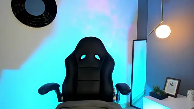 Snapshot of Naff_eratu chatting on 04/03/26, 08:40 Naff eratu online show from 04/03/26, 08:40