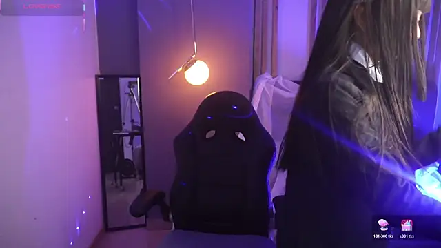 Snapshot of Naff_eratu chatting on 04/19/26, 08:44 Naff eratu online show from 04/19/26, 08:44