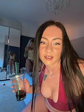 Snapshot of CherryVenomm chatting on 04/05/26, 05:54 CherryVenomm online show from 04/05/26, 05:54