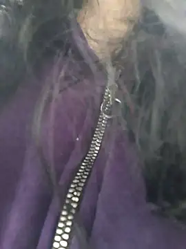 Naomimolie online show from 05/04/26, 01:07