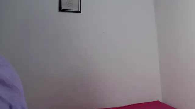 Snapshot of Scarlett_Cherry_ chatting on 04/16/26, 08:09 Scarlett Cherry online show from 04/16/26, 08:09