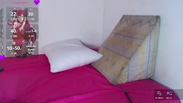 Snapshot of Scarlett_Cherry_ chatting on 04/19/26, 05:12 Scarlett Cherry online show from 04/19/26, 05:12