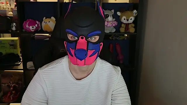 Snapshot of MellPUP chatting on 04/15/26, 12:56 MellPUP online show from 04/15/26, 12:56