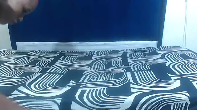 Snapshot of Emergency247 chatting on 04/11/26, 06:12 Emergency247 online show from 04/11/26, 06:12