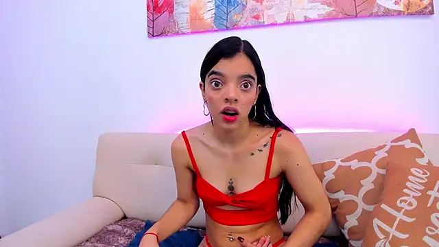 Snapshot of Thalia_parkerr_ chatting on 03/06/26, 12:12 Thalia parkerr online show from 03/06/26, 12:12