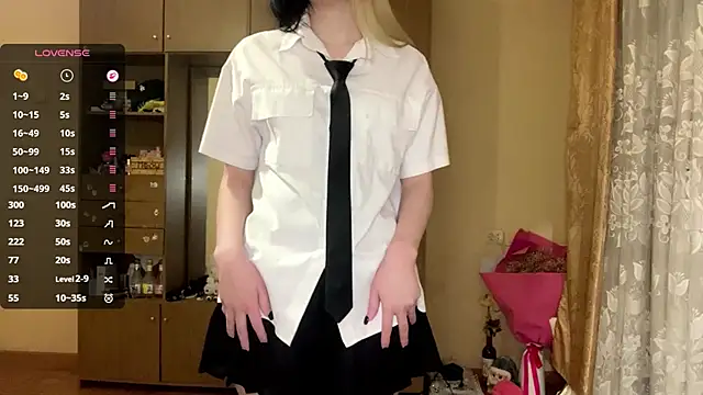 waumeoww online show from 04/10/26, 09:19