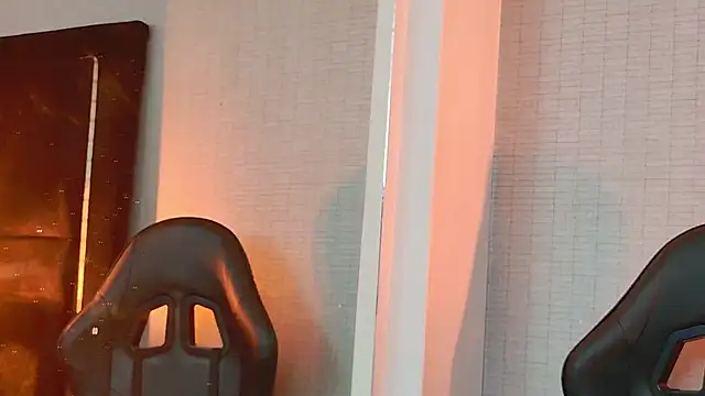 EllaEvanzz online show from 03/24/26, 11:43